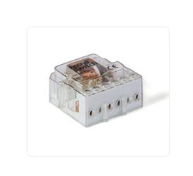 RELE' INTERRUTTORE AD IMPULSI 1 SCAMBIO 230V