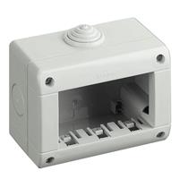 Custodia Bticino 25403 serie Matix 3 moduli 2 IP40 senza sportellino