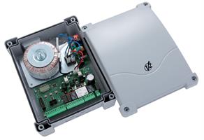 Centrali di comando CITY2+ V2 digitale 230V per cancelli a battente e scorrevoli equipaggiati con 2 motori in corrente continua